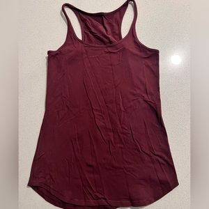 Maroon lululemon tank